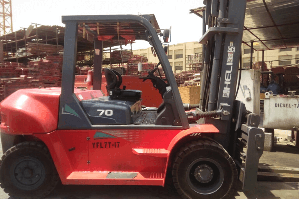 Yolift-Servicing-done-by-yopower-Forklift
